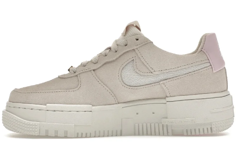 Air Force 1 Pixel Beige