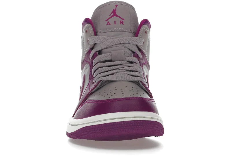 Air Jordan 1 Mid Magenta