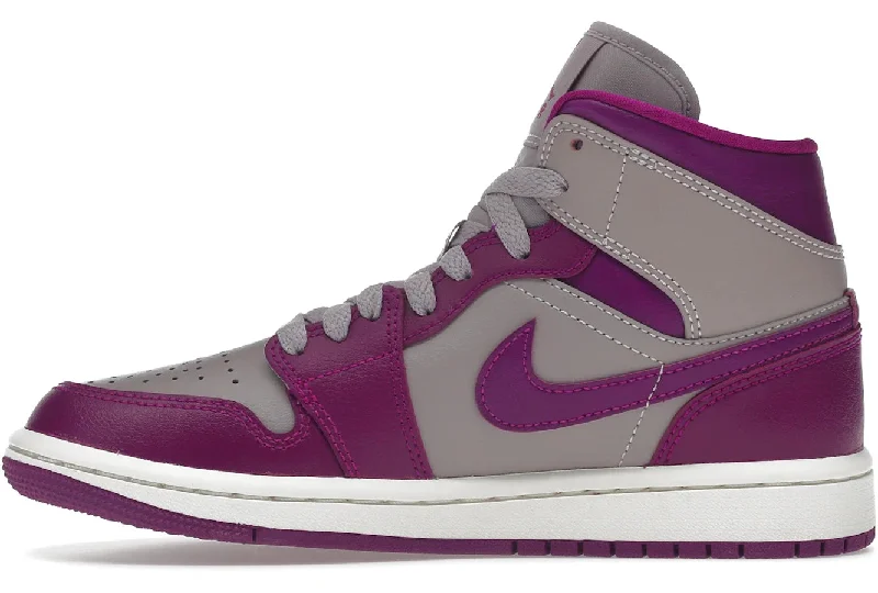 Air Jordan 1 Mid Magenta