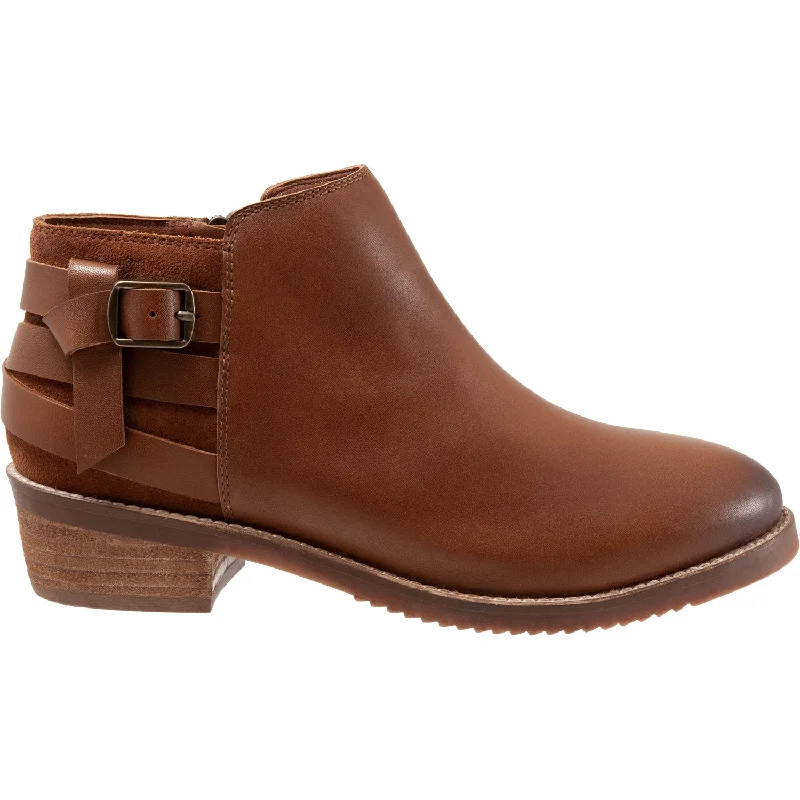 Women's SoftWalk Raleigh Cognac Leather