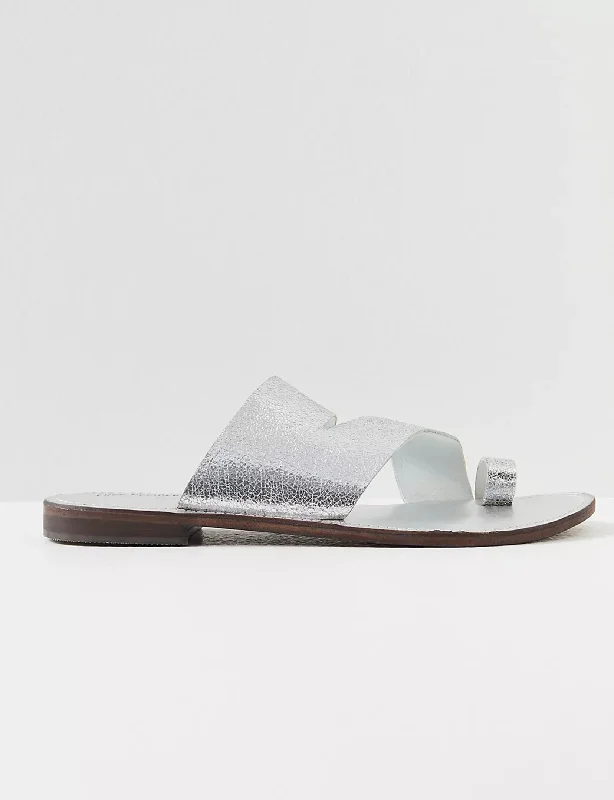 Abilene Toe Loop Sandal, Silver