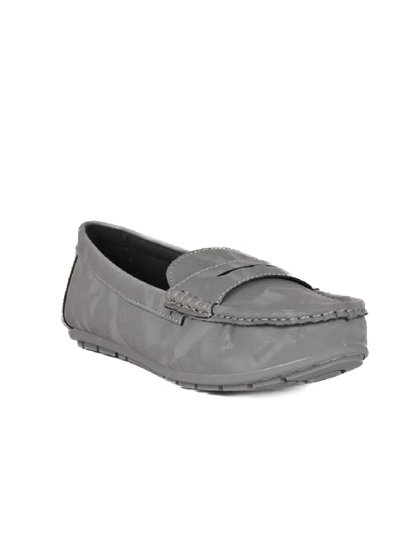 Women Grey Printed Loafers