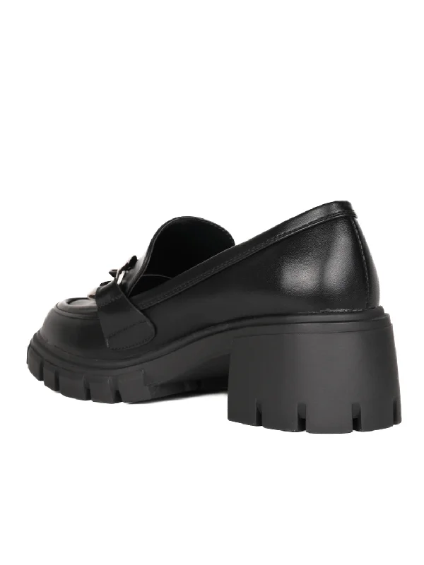 Women Black Solid Loafers