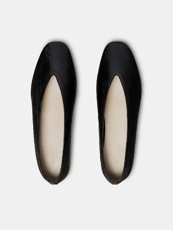 Luna Slipper / Black Naplack Leather