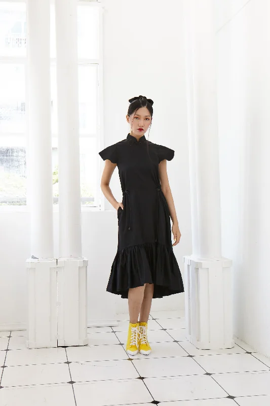 Pre-Order BLACK COTTON - LONG DRESS WITH GATHERED HEM AND REVERSIBLE SLEEVE WITH DETACHABLE COLLAR - BLACK