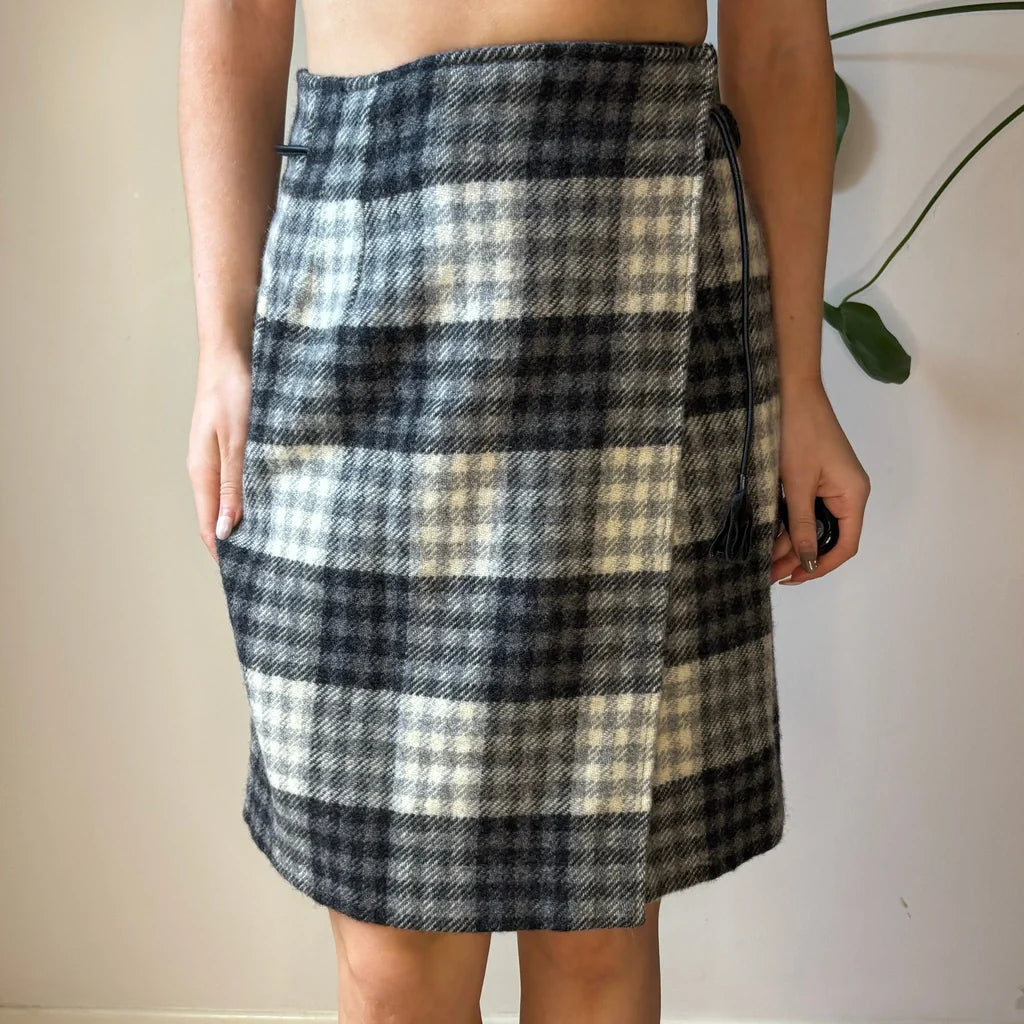 Weekend By Max Mara Checked Mini Skirt - 26W UK 6 Grey Wool