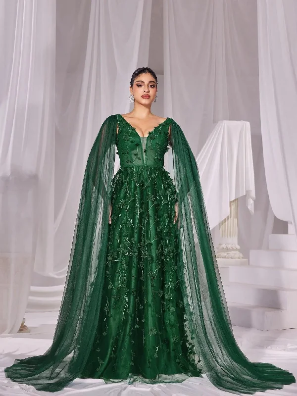 Applique Detail Plunging Neck Backless Formal Prom Dress Halter unclassified dresses Applique Detail Plunging Neck Backless Formal Prom Dress Halter unclassified dresses