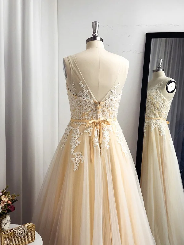 A-line Spaghetti Straps Appliques Lace Floor-Length Tulle Dress Tulle Bridesmaid Dress