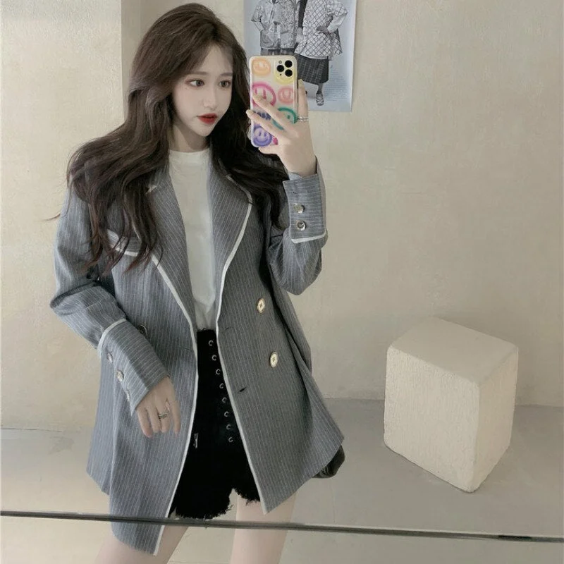 2022 Women Autumn Stylish Loose Thin Striped Blazer Coat Notched Collar Double Breasted Casual Suits Jacket